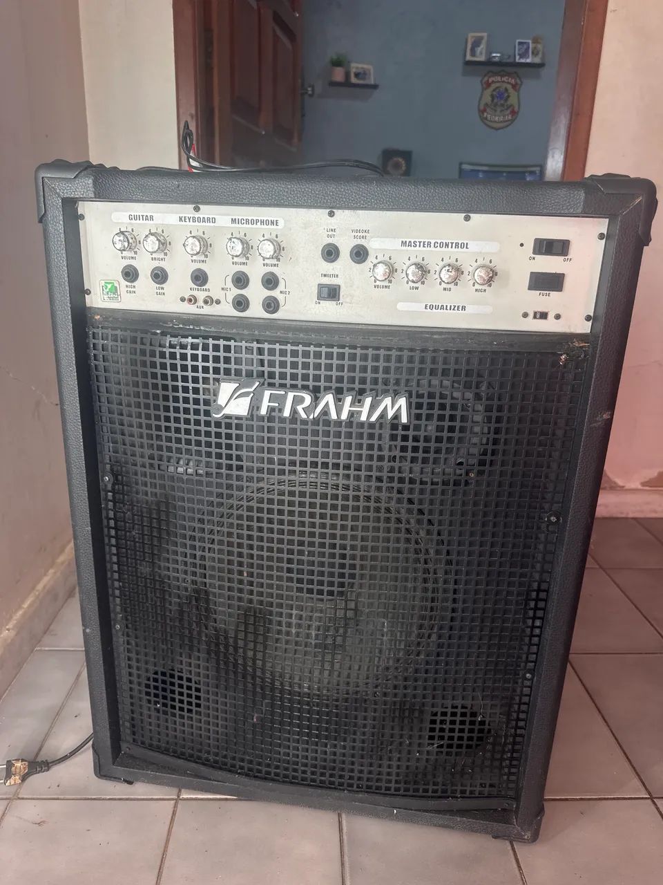 Caixa Amplificada Frahm - FP800