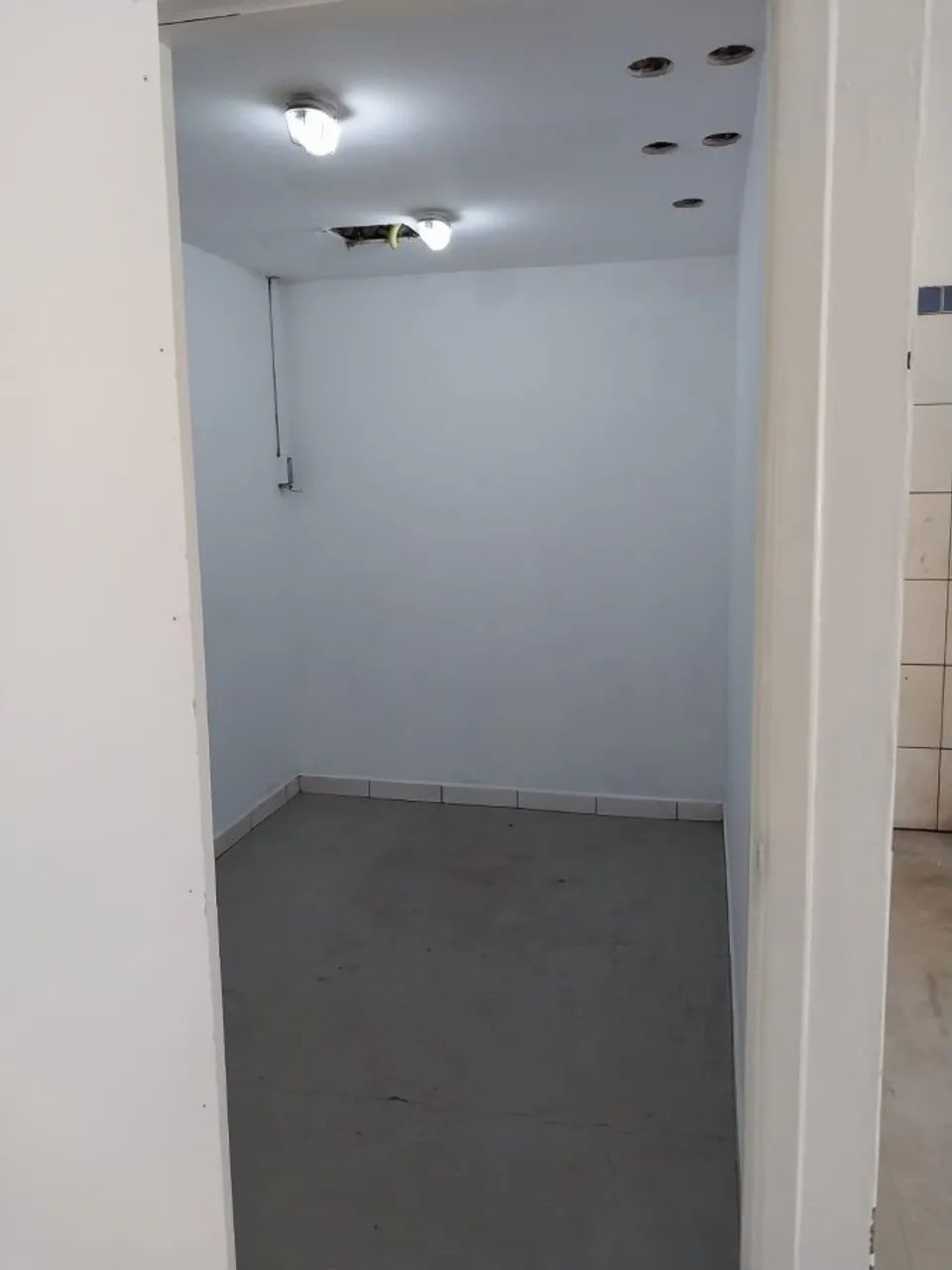 Barracão para Locação em Limeira, Centro, 2 banheiros, 3 vagas - Foto 2