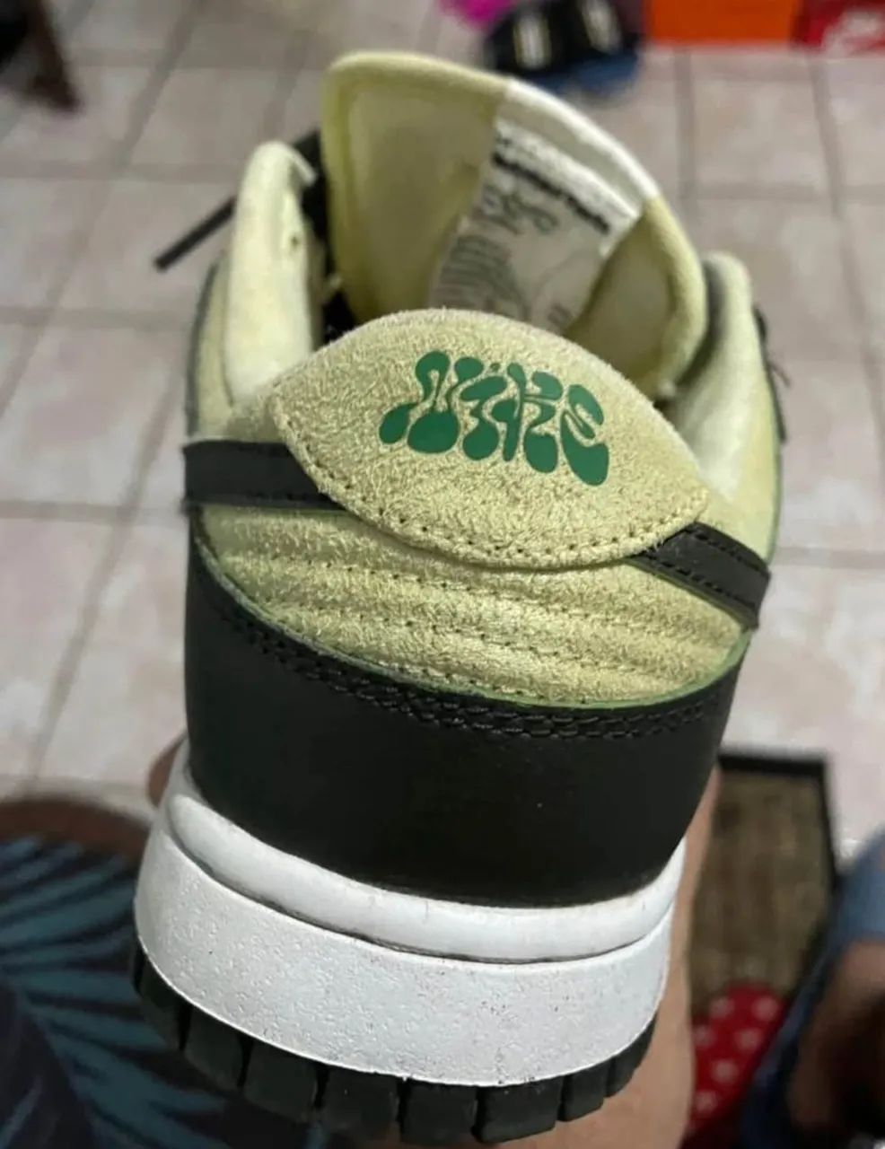 Tênis Nike Dunk avocado original - Foto 2