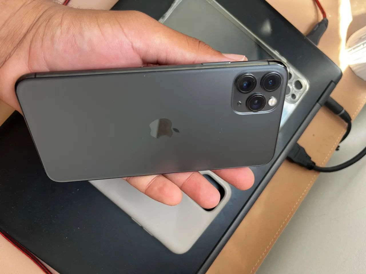 iPhone 11 Pro Max 128gb - Foto 5