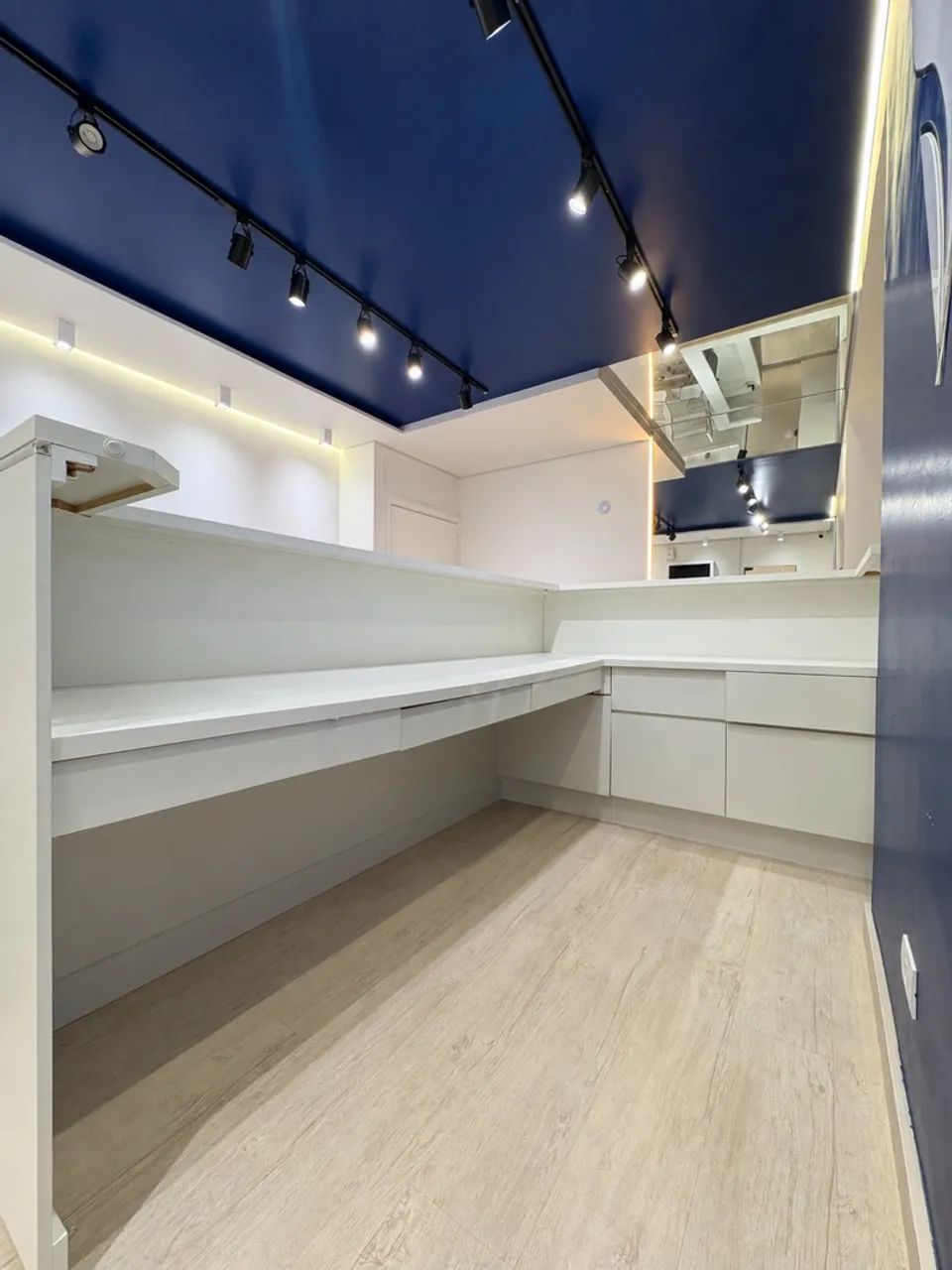 Balcão branco planejado  - Foto 3