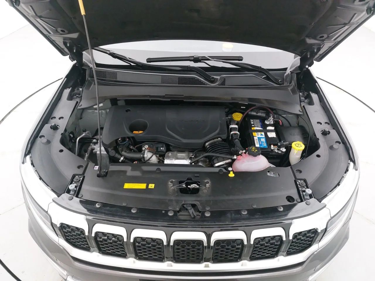 Jeep Commander Limited T270 1.3 TB Flex Aut., foto 10 de 18