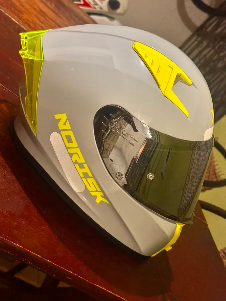 Capacete Norisk Flow Monocolor Cinza Viseira 
