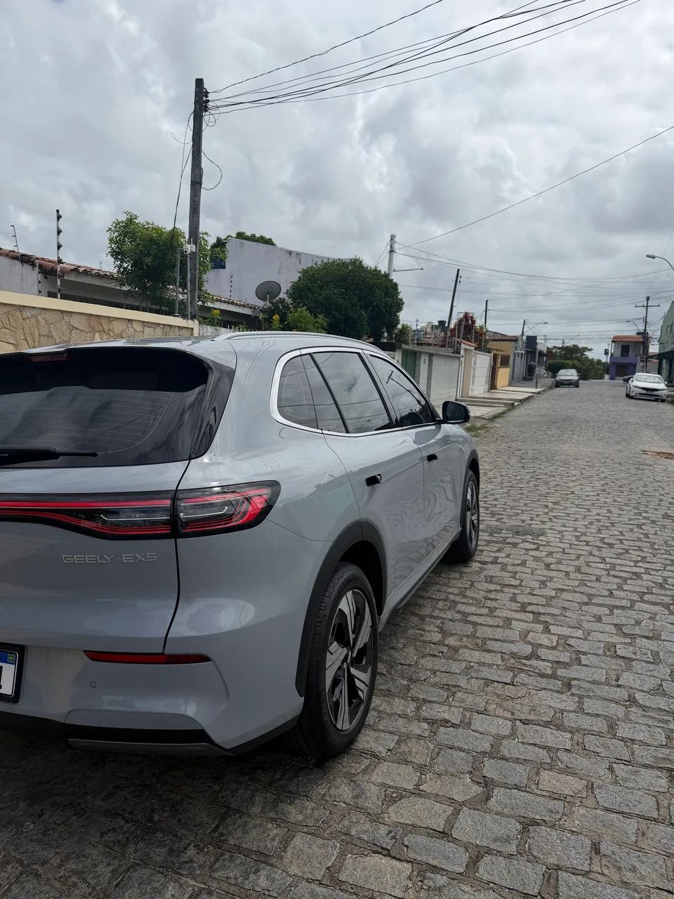 Geely EX5 MAX (elétrico) 2026