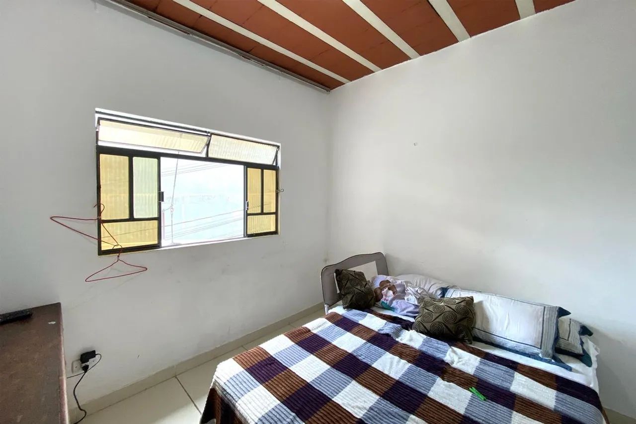 Casa à Venda - Concórdia, 6 Quartos, 300 m2 - Foto 5