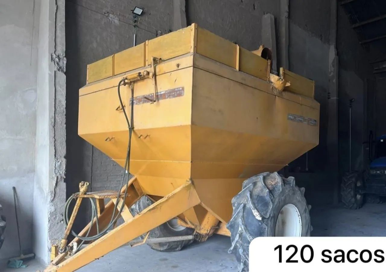 Bazuca Agrícola Boelter GT 10000 - 120 Sacos