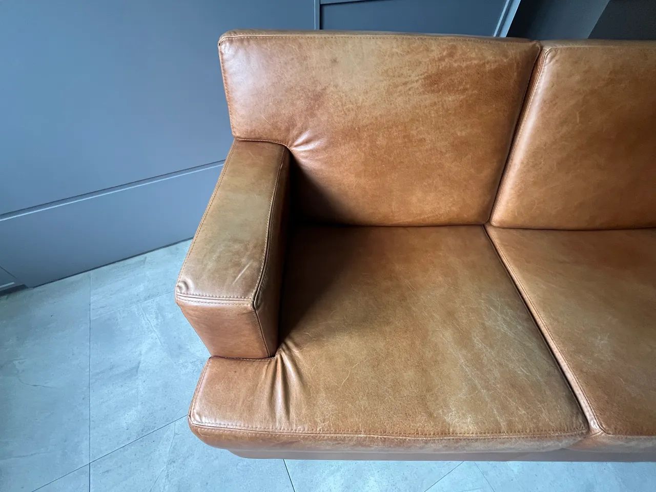 Sofá de couro natural 2 lugares - luxo - Foto 4