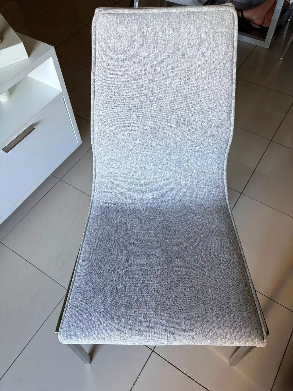 Conjunto de mesa e cadeiras - Foto 5