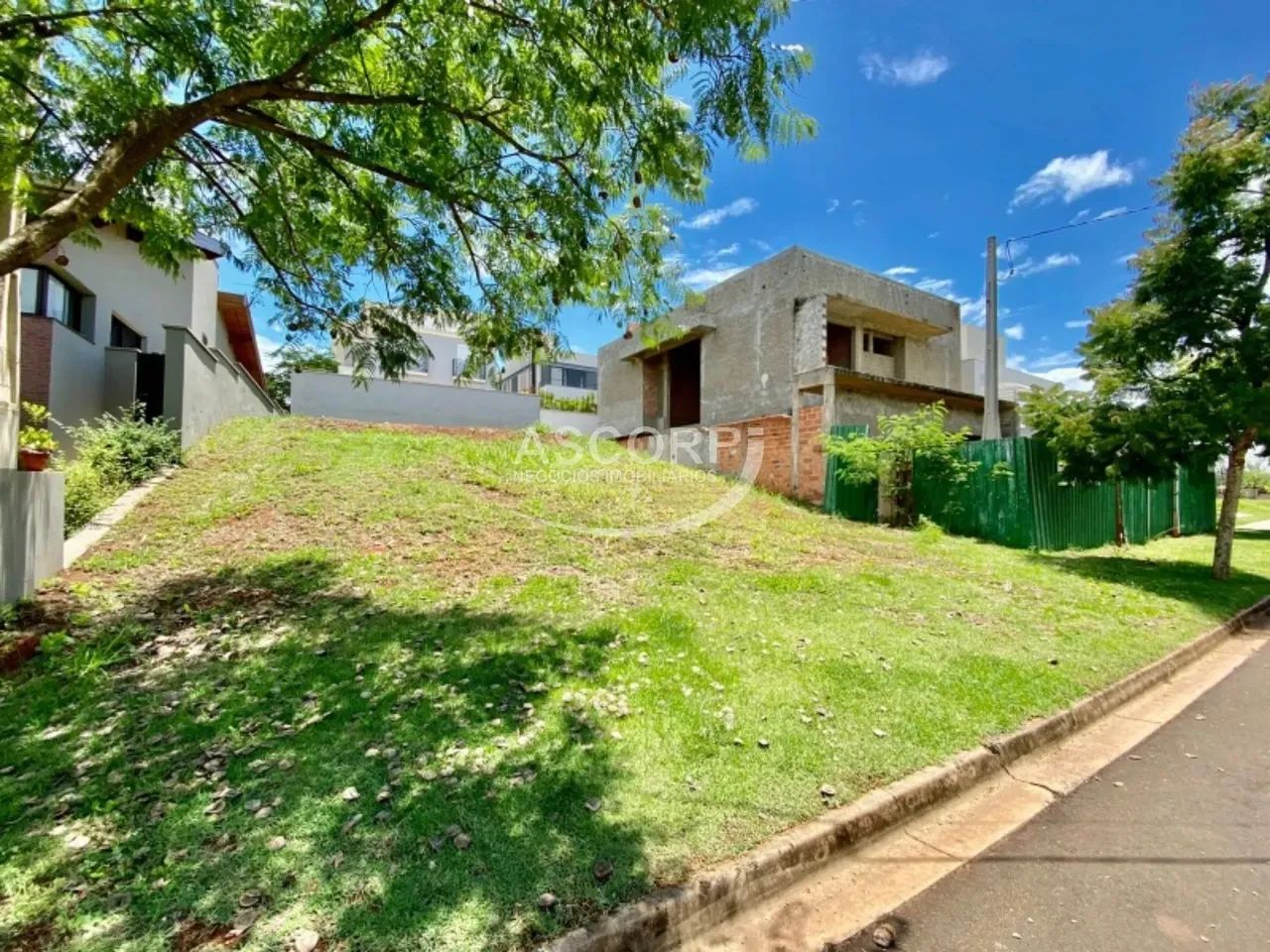 Terreno à venda no condomínio Villa D'Aquila, Santa Rosa Ipês, Piracicaba - Foto 2