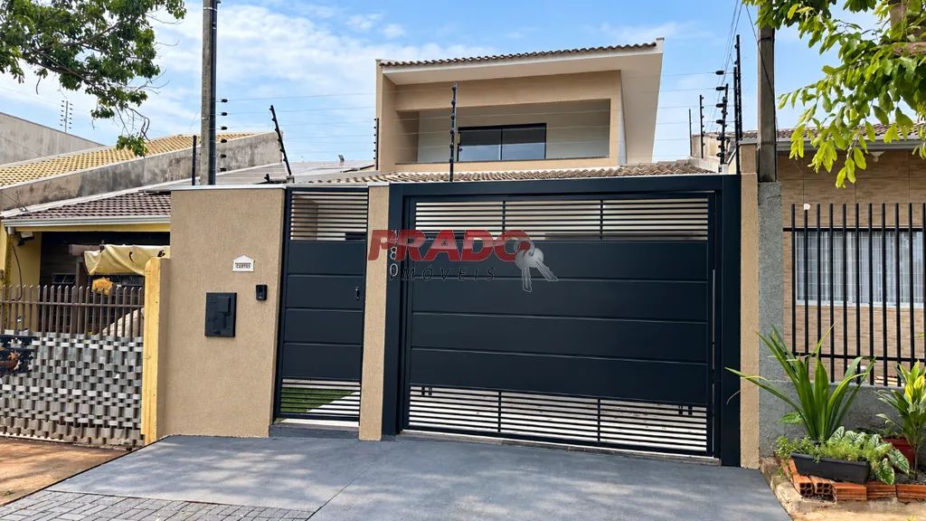 Casa à venda em Maringá, Jardim Dias I, com 3 quartos, com 123 m²