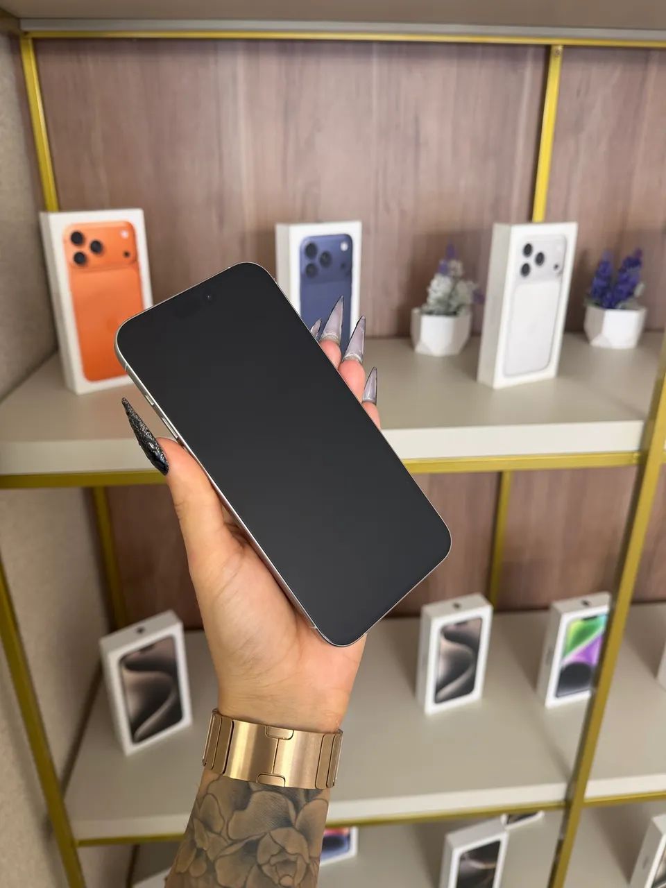 iPhone 15 Pro Max Titânio Branco - Foto 4