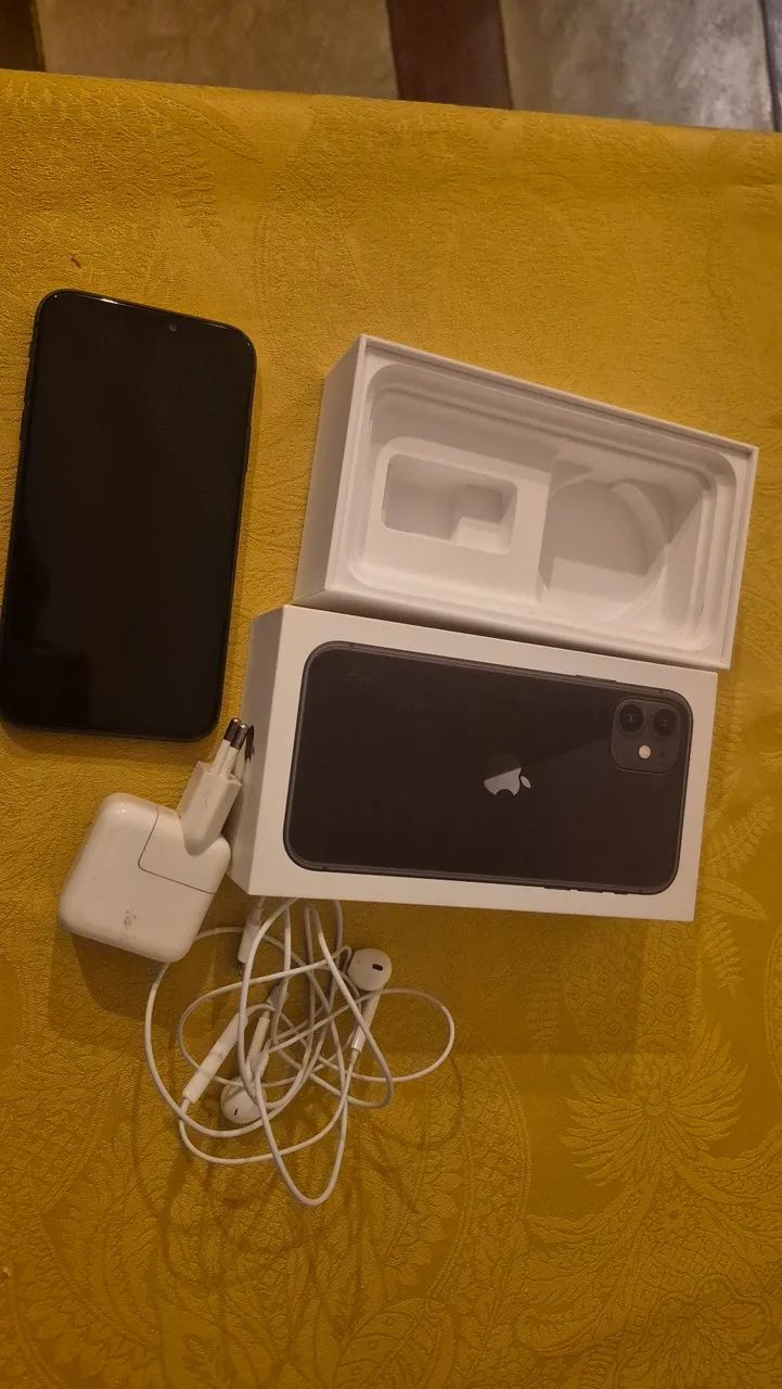 IPhone 11 único dono - Foto 3