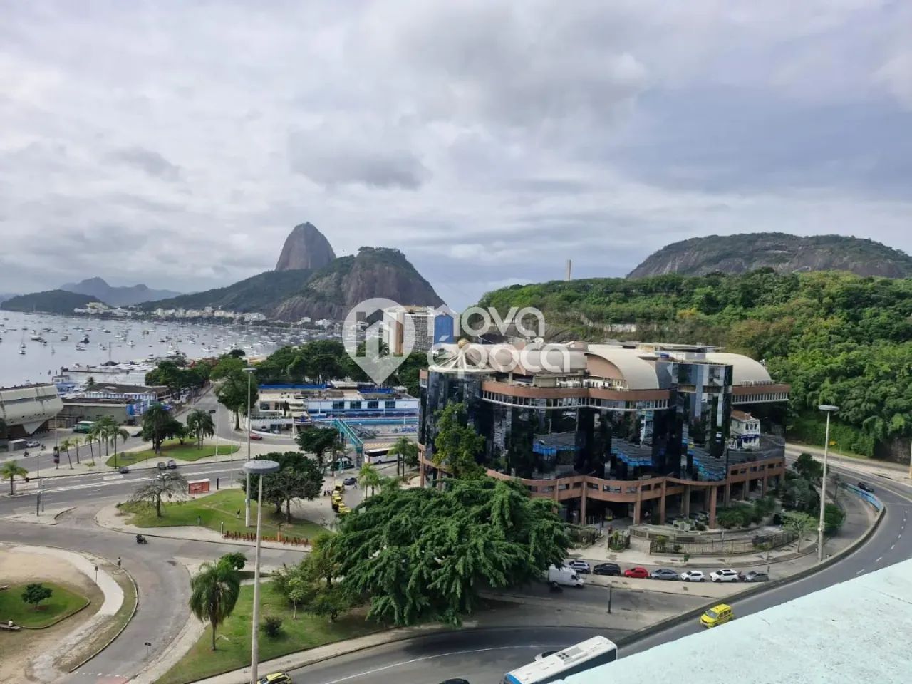 Botafogo | Apartamento 3 quartos - Foto 2
