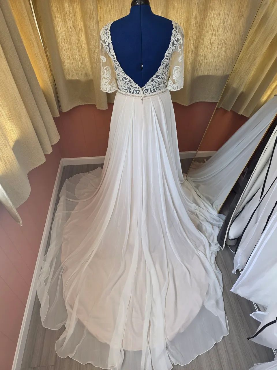 Vestido de noiva importado  - Foto 3