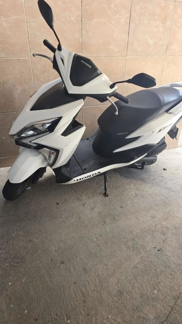 PCX ELITE 12500  - Foto 3