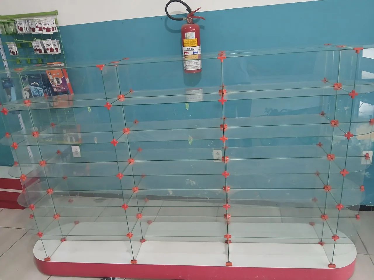 Expositor de perfumes.