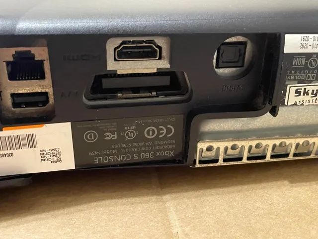 xbox 360 slim somente o console funcionando - Foto 4