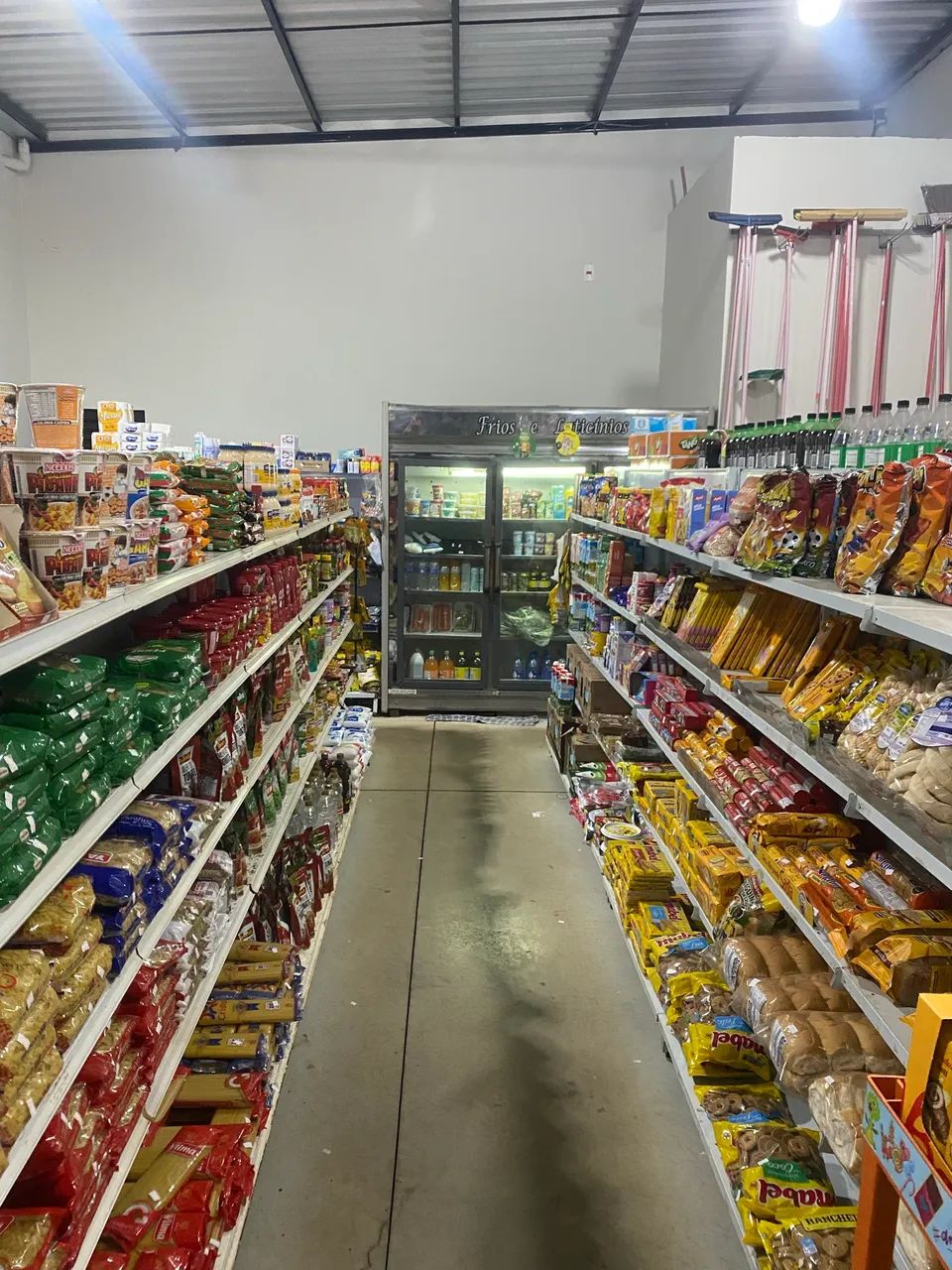 Vende-se mercadinho e sacolao - Foto 2