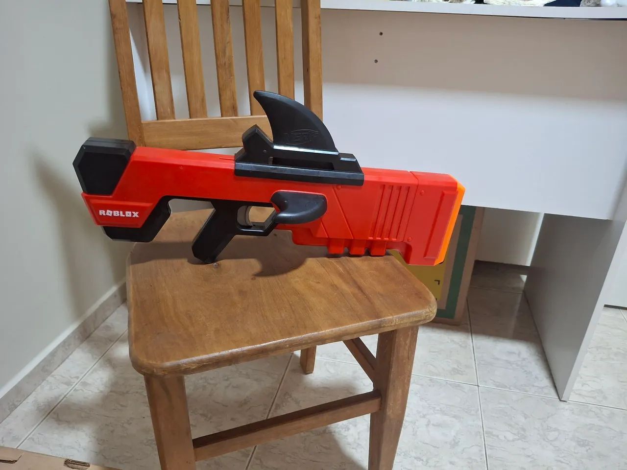 MM2 Shark Roblox - Apenas a Arma - Retirada Local Brasília - Foto 2