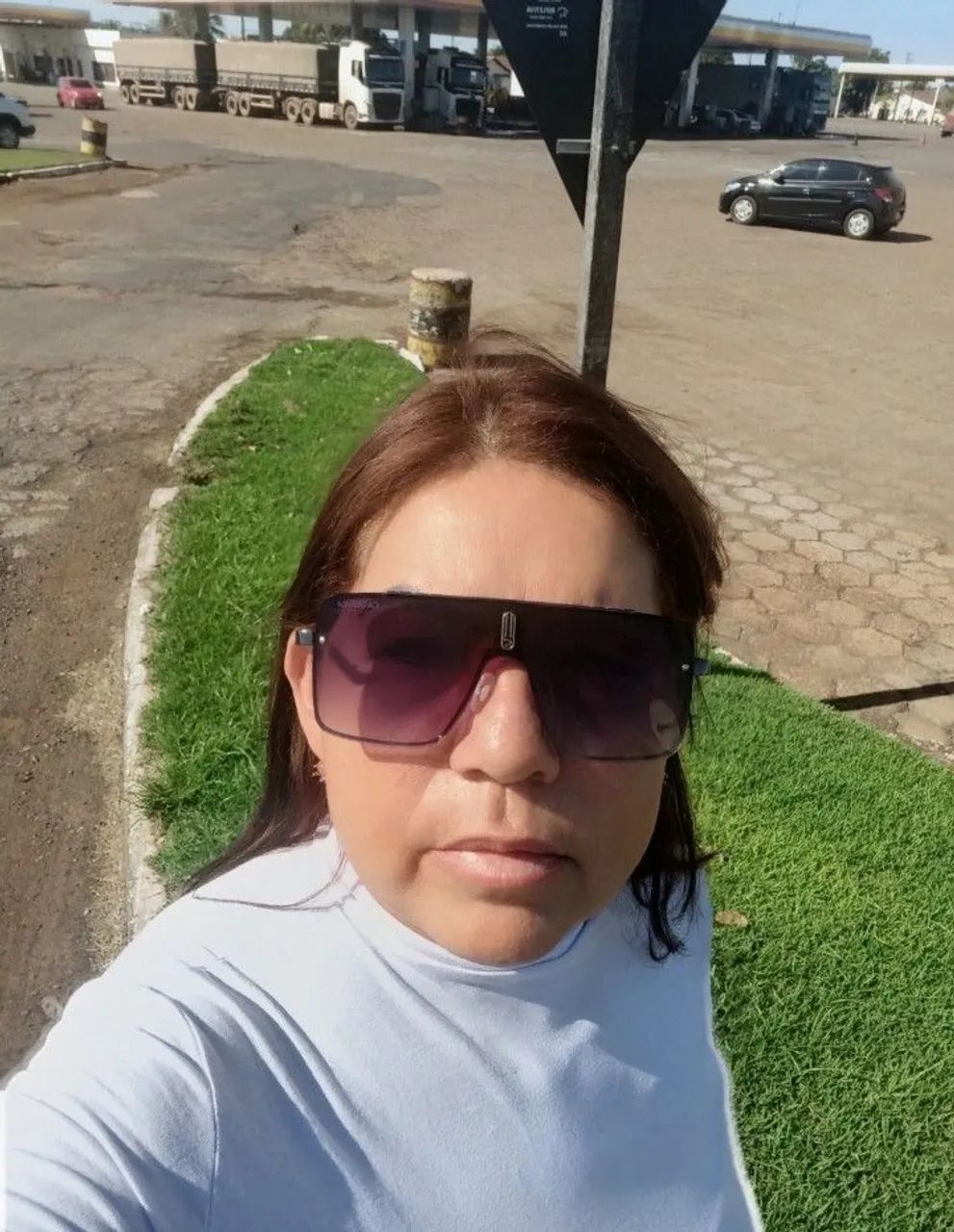 Zeladora , ASG , limpeza de pátios 