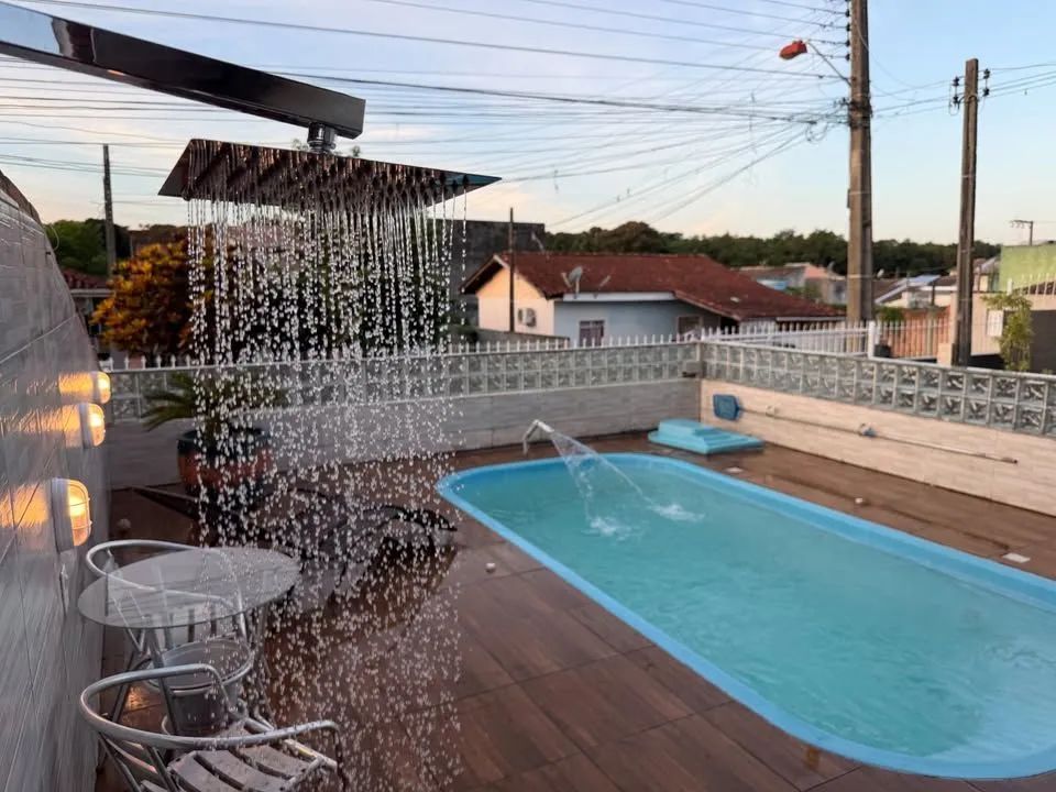 Casa com piscina no Loteamento Lisboa 1, Forquilhas