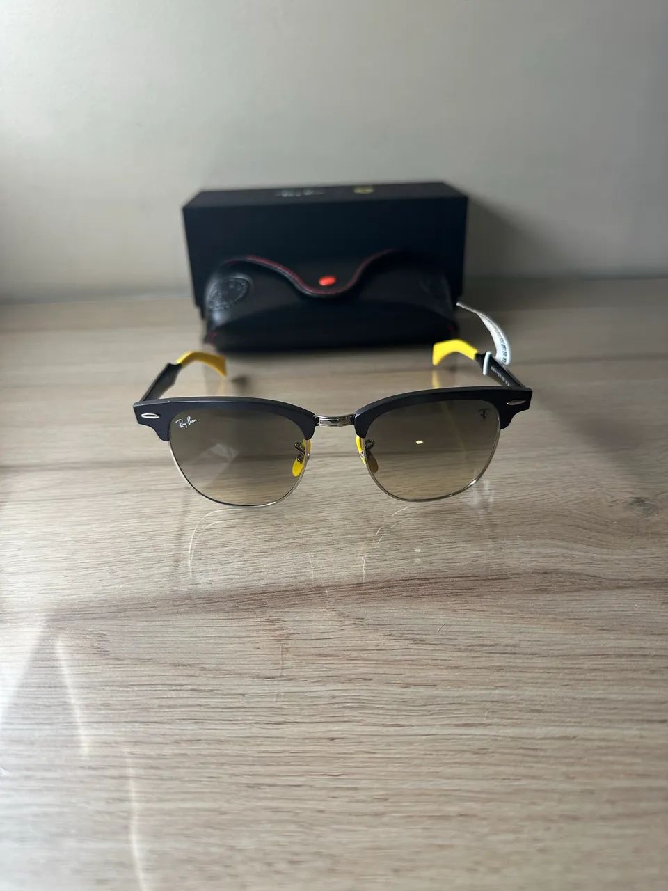 Óculos Solar Ray Ban Ferrari - Foto 2