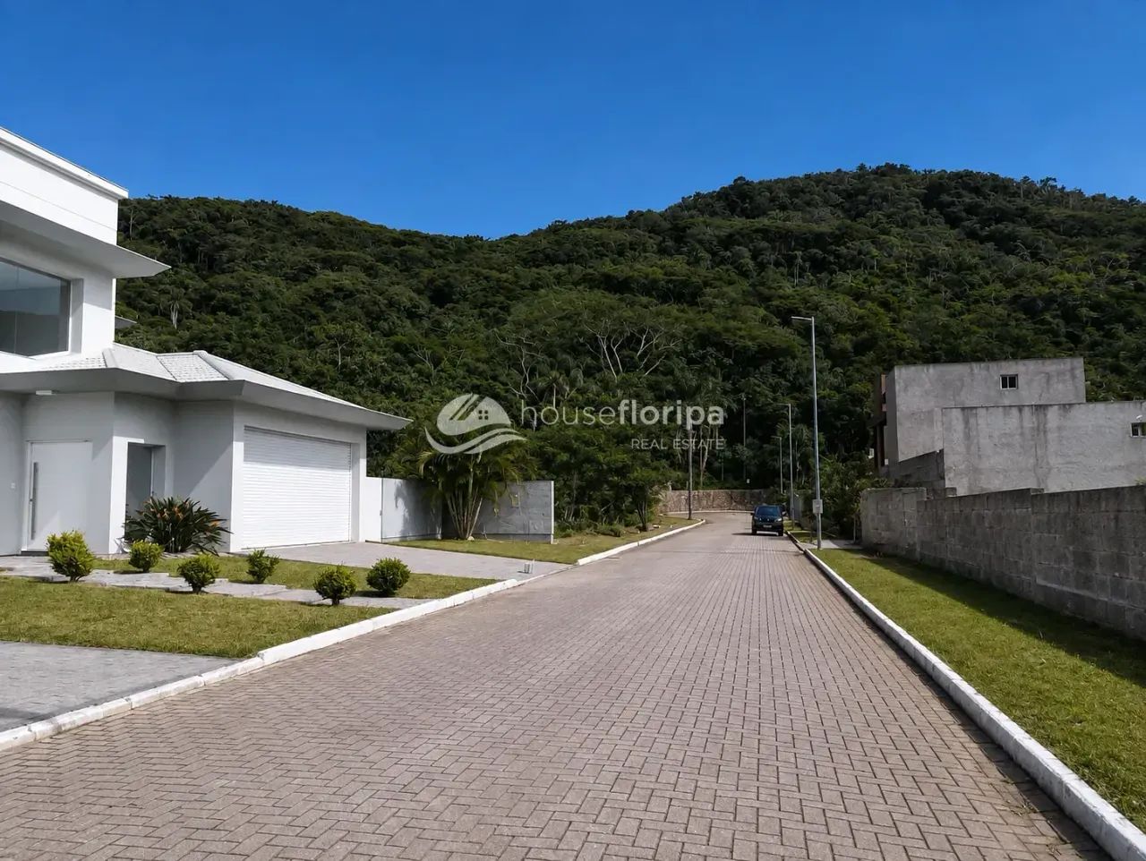 Terreno à venda em condomínio, com 697m2 no Morro das Pedras, Florianópolis, SC - Foto 3