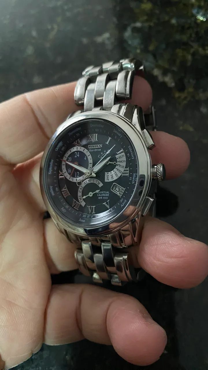 Relógio Citizen eco Drive 