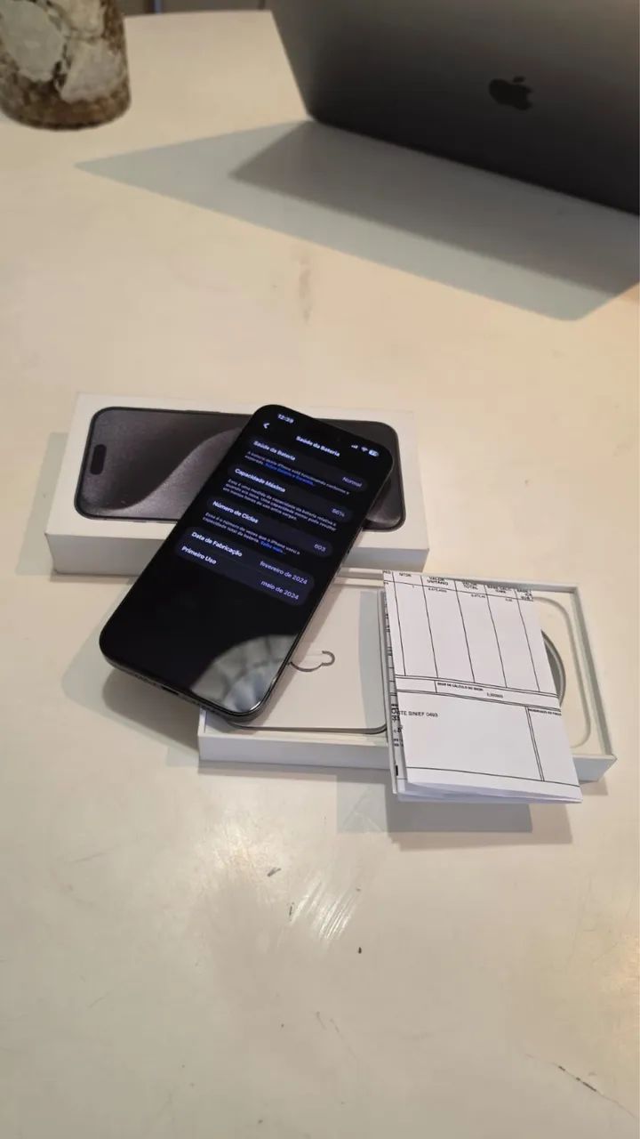 iPhone 15 Pro Max - Oportunidade!  - Foto 2