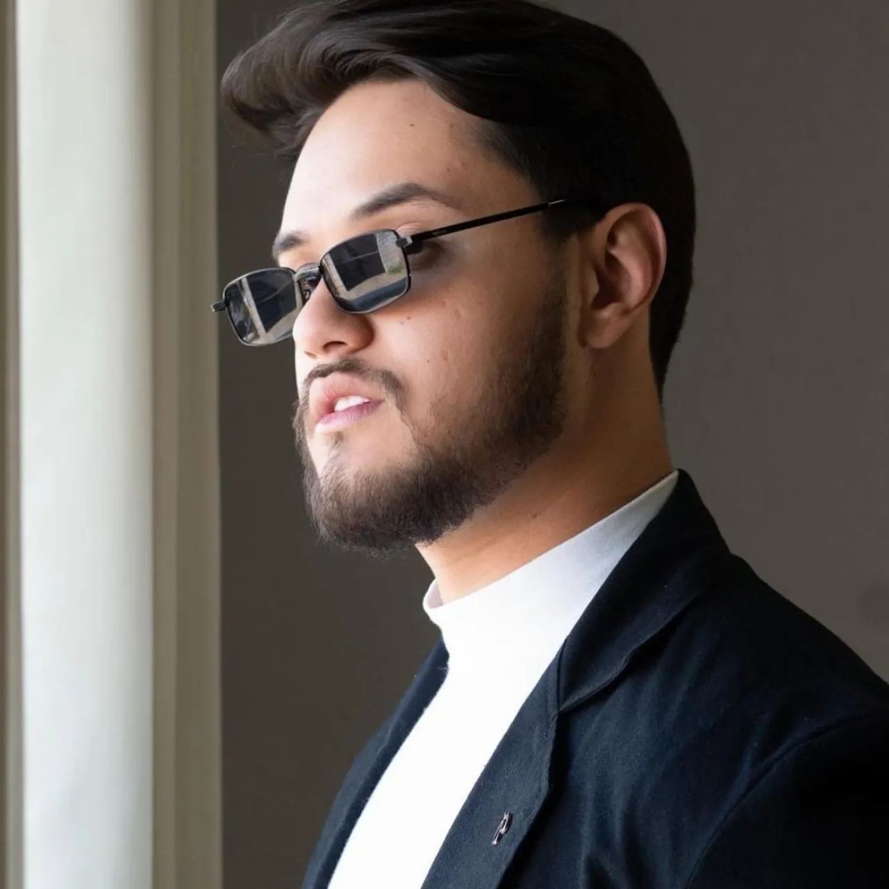 Óculos de sol proteção UV + case de couro 