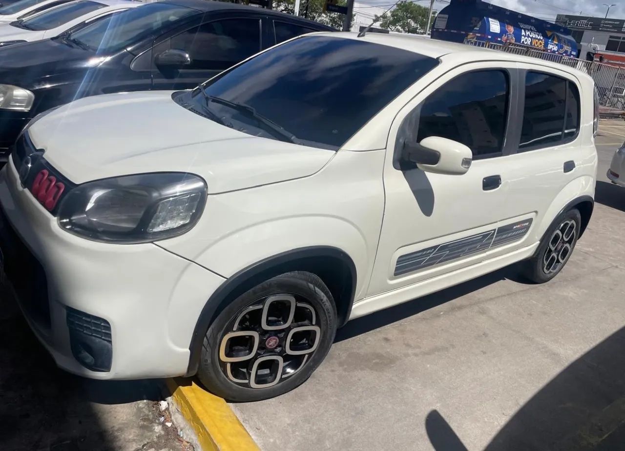 Fiat Uno Sporting Dualogic 1.4 EVO Flex 8V 4P 2015 - Foto 2