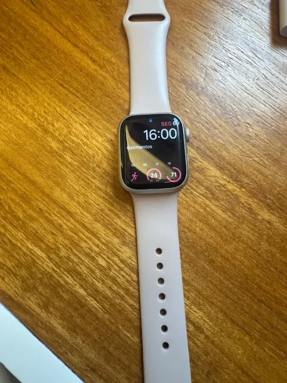 Apple Watch Series 7 de 41mm - Foto 4