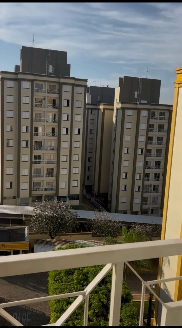 Aluga-se apartamento