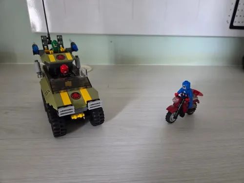 Lego Marvel - Captain América Vs Hydra - 76017 - Foto 3