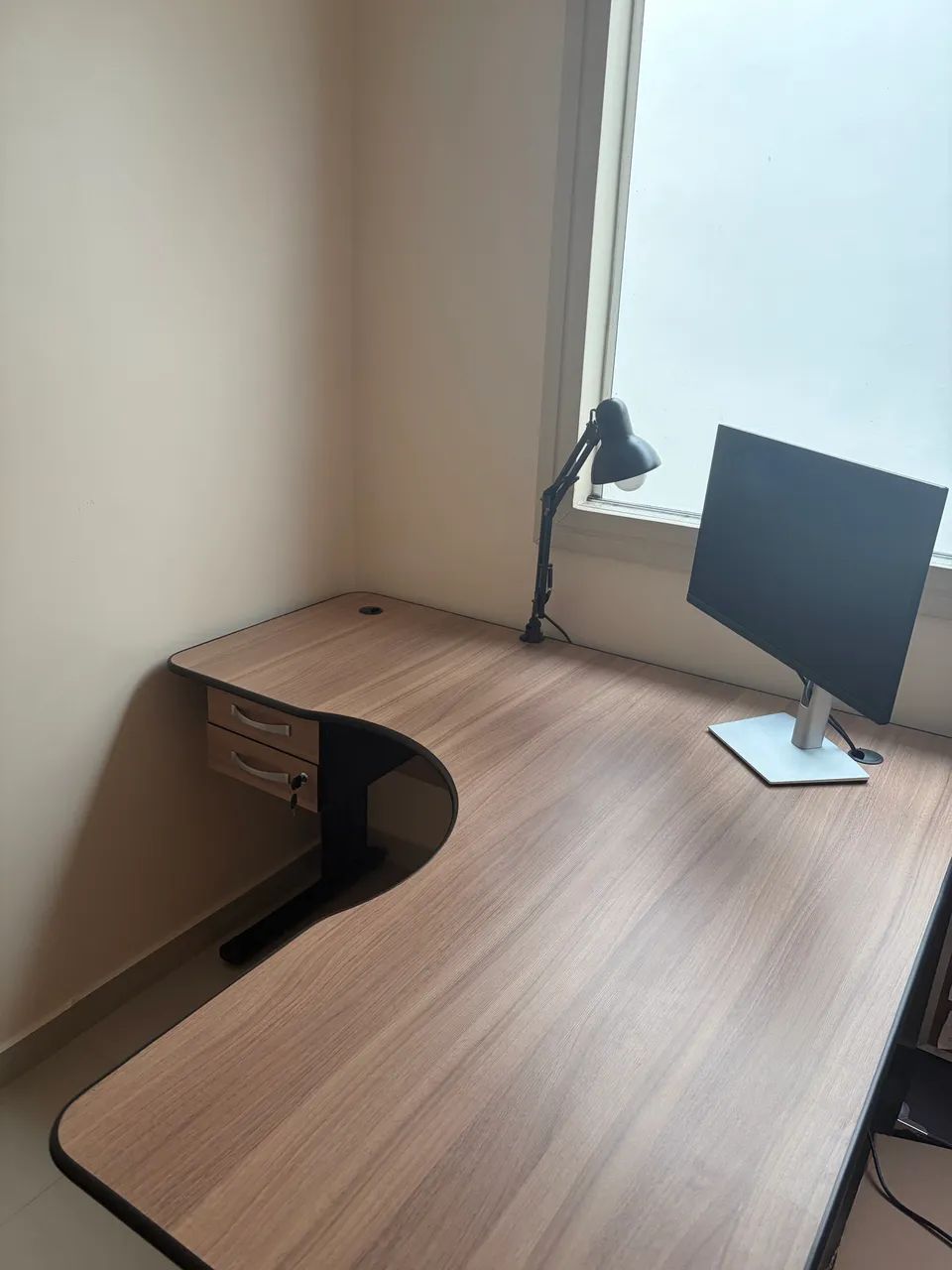 Mesa de escritório, estudos - Foto 2