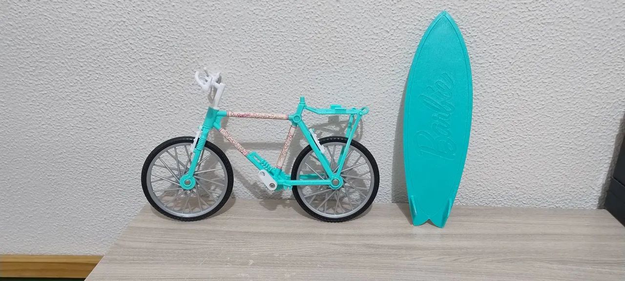 Bicicleta Barbie original Mattel + Prancha de Surf