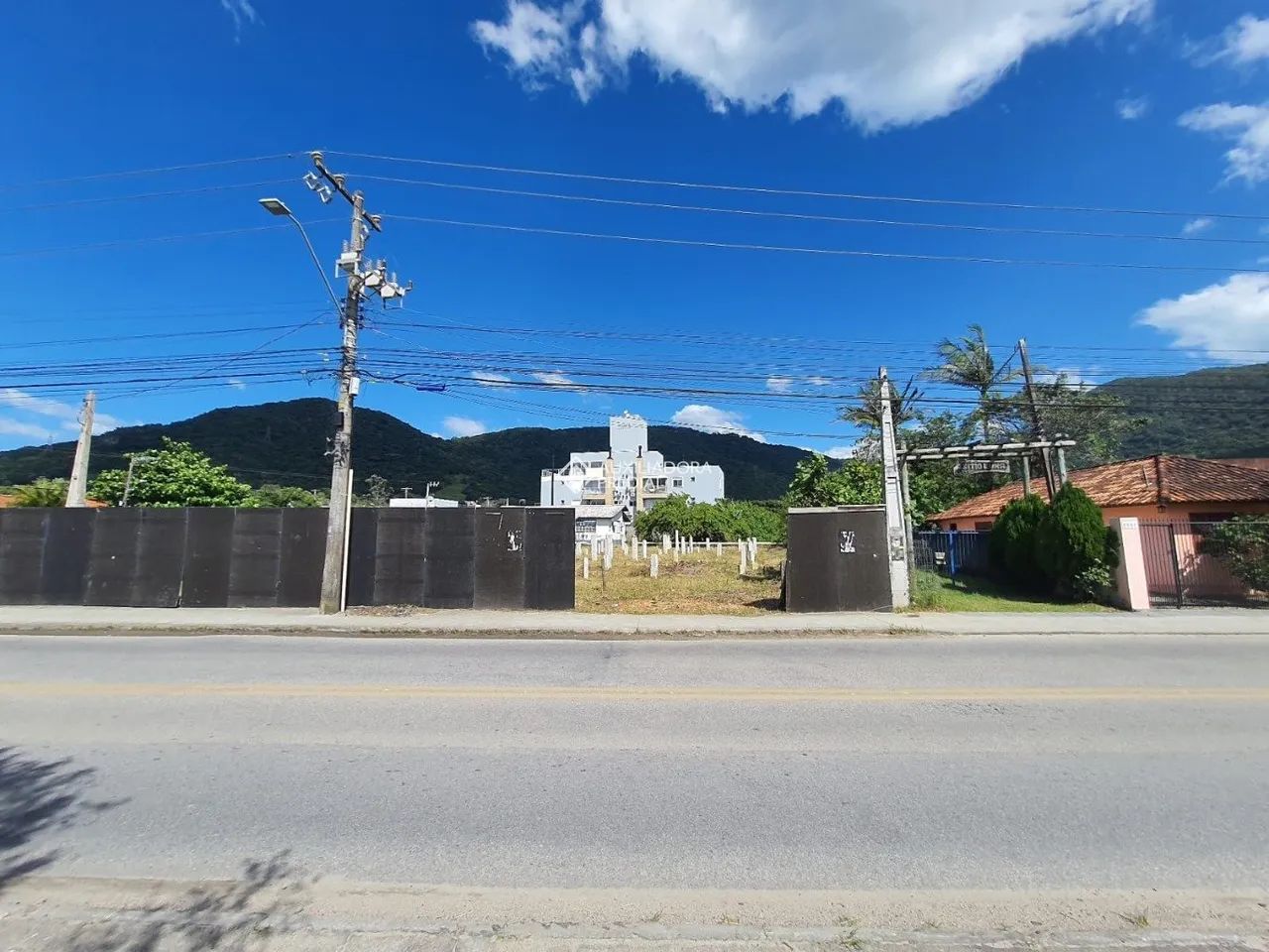 Terreno à venda em Ribeirão da Ilha, Florianópolis