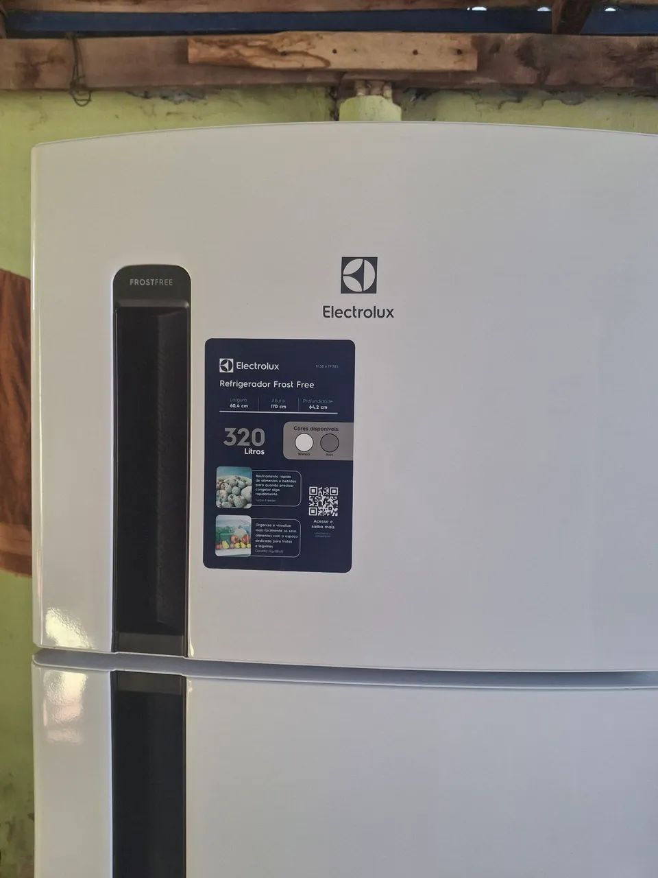 GELADEIRA ELECTROLUX NOVA NUNCA FOI USADA COM NOTA FISCAL  - Foto 2