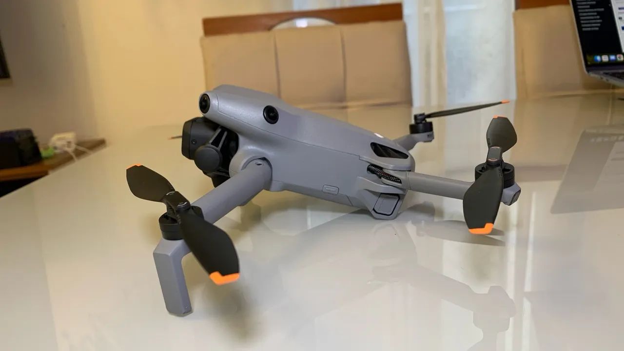 DJI MINI 5 PRO FLY MORE COMBO PLUS - COMPLETO - Foto 4