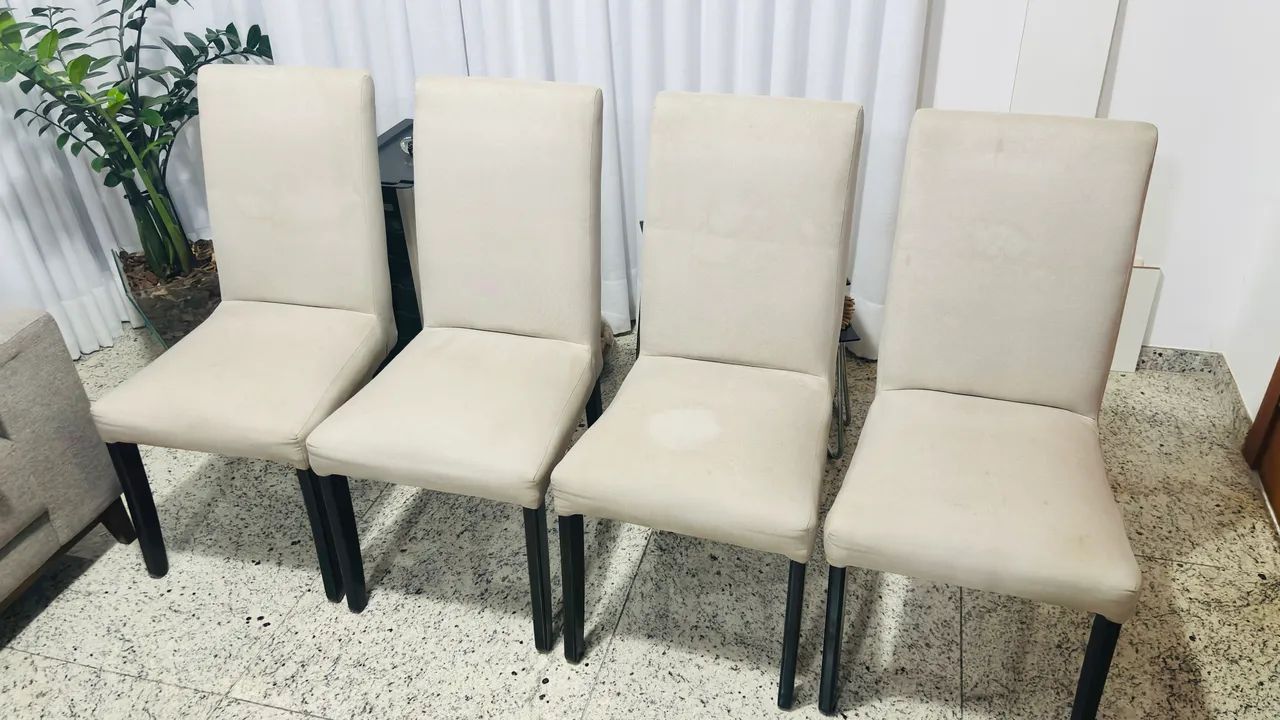 Conjunto de mesa de jantar com 4 cadeiras  - Foto 3