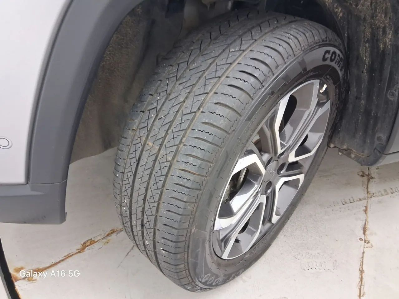 Jeep Commander Limited T270 1.3 TB Flex Aut., foto 11 de 18