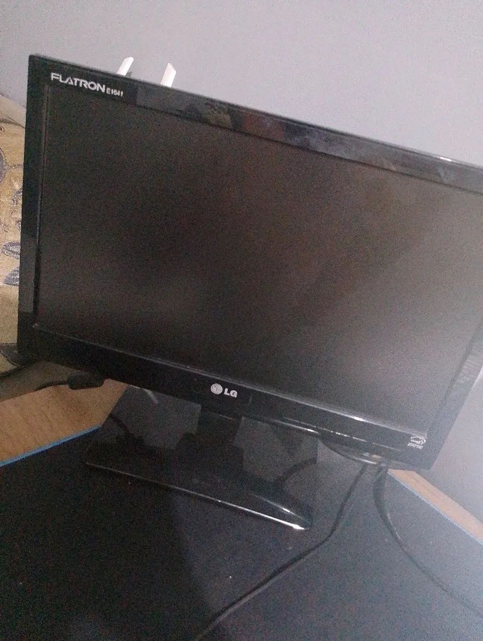 Monitor LG 16 polegadas 