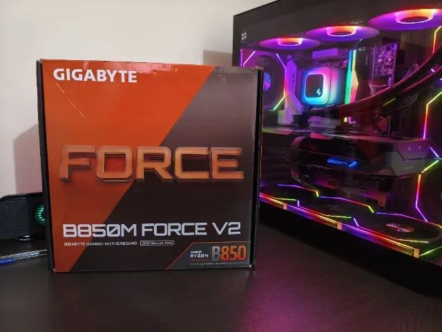 Gigabyte B850m Force v2 (Muito nova)