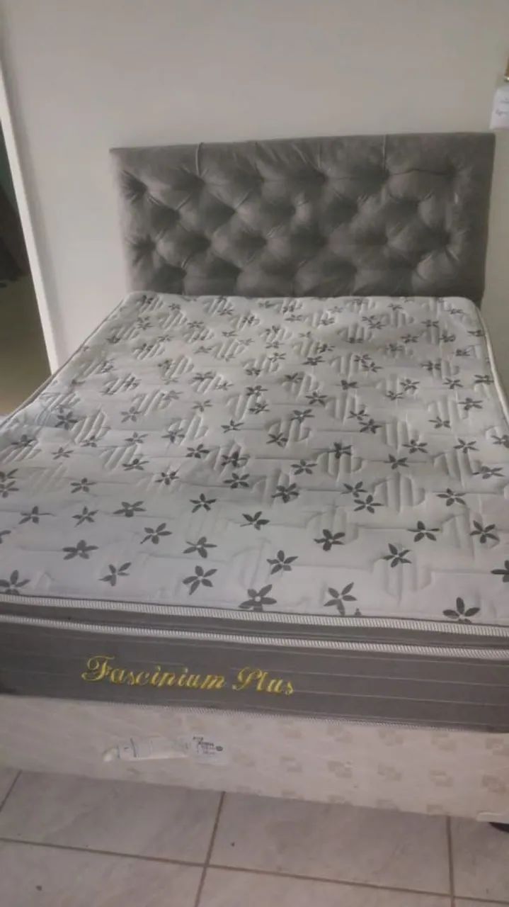 Cama box +cabeceira 