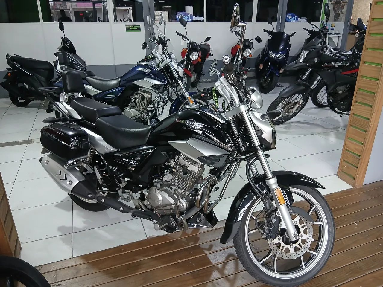 Suzuki Master Rider Estado de Nova  - Foto 4