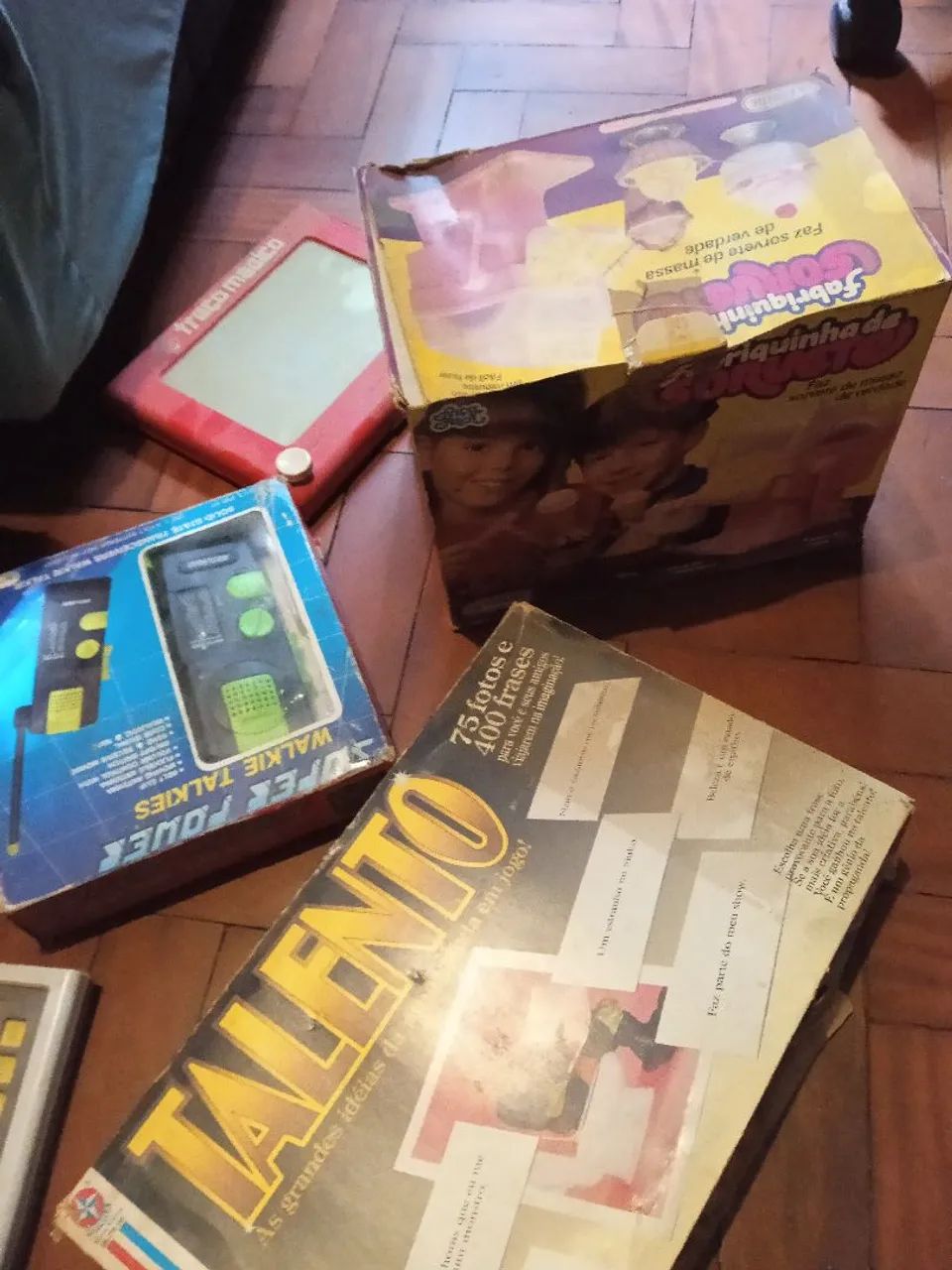 Lote brinquedos antigos estrela TEC toy Glasslite rei etc veja leia - Foto 3