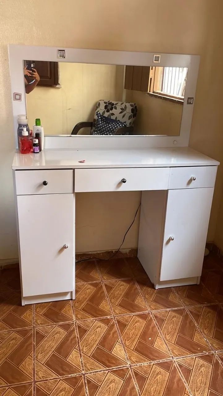 Guarda roupa e pentiadeira - Foto 2