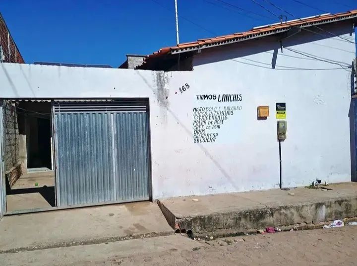 Vendo casa no coroado