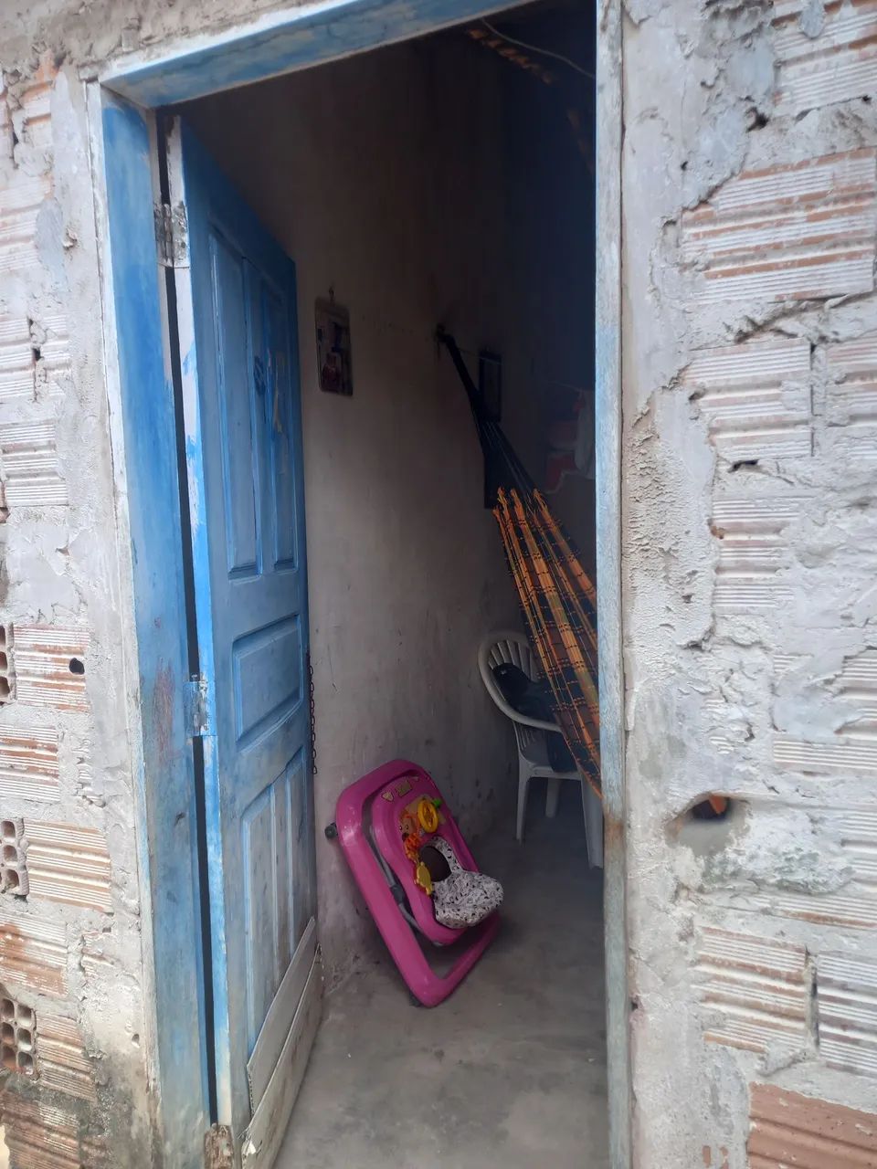 Vendo terreno com uma casa em construção  - Foto 4