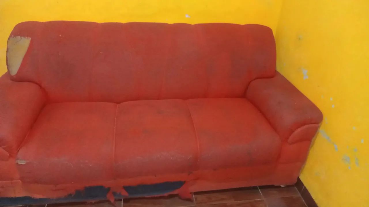 Doando sofa 